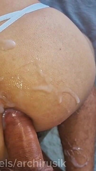 A Powerful Bull Covered in Sperm Fucked a Sissy Femboy Twink.