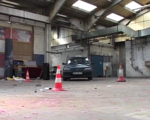 Videos Francaises: Stunning Brunette French Babe Fucked in the Parking