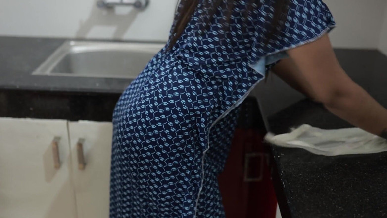 Vaigavarun45: Cucina romanticismo caldo e culo leccare con sesso, Vaishnavy e...