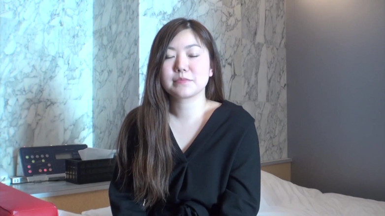 Japan Lust: Japanse dame krijgt haar blote kutje maximaal geplaagd