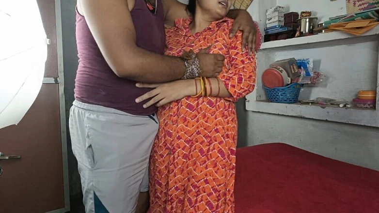 Pyaripooja22: My Boyfriend Came to My House at Night and Satisfied...