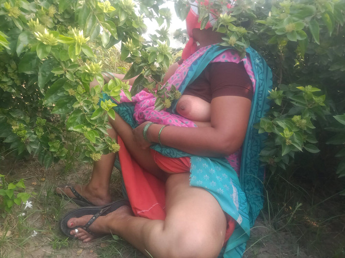 Priyanka314: 印度美女胸部阿姨色情视频