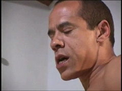 Anal seduction: Černý prut v jejích těsných růžových dírách