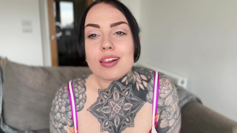 Miss Valentina: Smyslné JOI