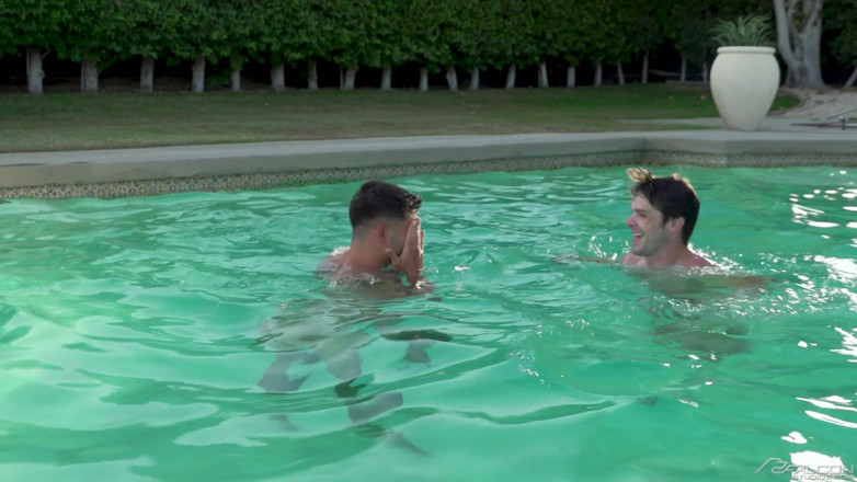 Falcon Studios: Get wet