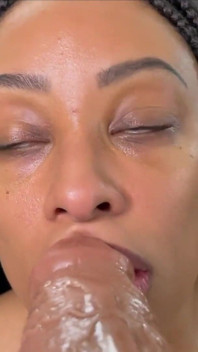 Pink Foxx BBC Gesichtsfick
