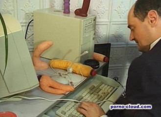 Porno Cloud: Fucking in a fancy restaurant