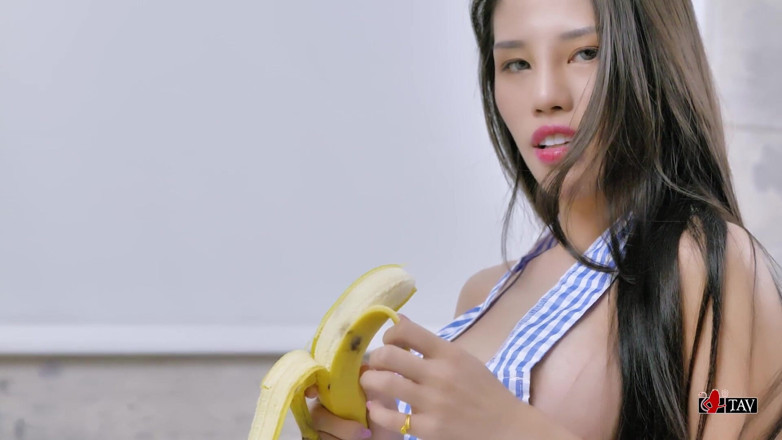 Asian Milfs n Teens: Asian Coock- Perv Milfs n Teens