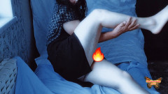 Kitty_Cross: Hoàng hôn. Ma cà rồng trans chơi ở cửa sổ để thu...