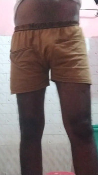 Tamil10inchesbbc sexy mid noční masáž