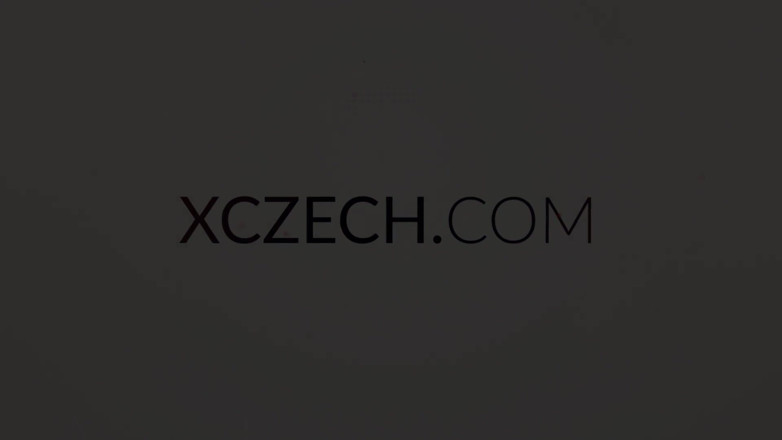 XCZECH: Superhot creampie skupinový sex s krásnými českými dívkami