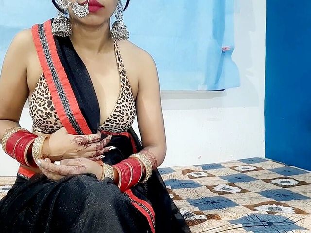 Indian Girl Riya Having Hardcore Sex with Her BF (HotXriya)
