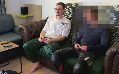 AntoGoesHunting: Mike Loses Bet While Gaming and Has to Give His...