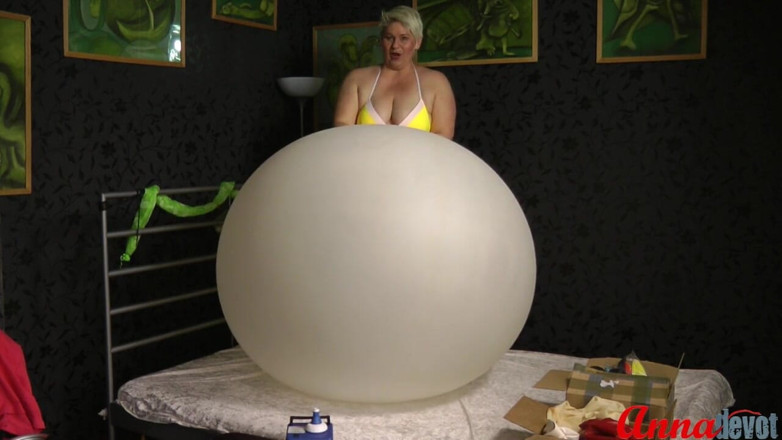 Anna Devot: Annadevot -The weather balloon