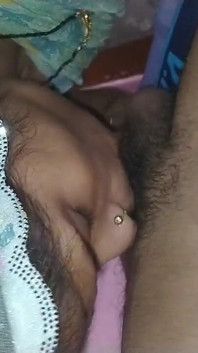 Bhabhi prima di divertirsi