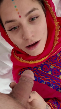 Afghan Girl Sucks My Dick
