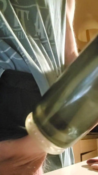Felixxx's Penis Inside Elektromasturbator