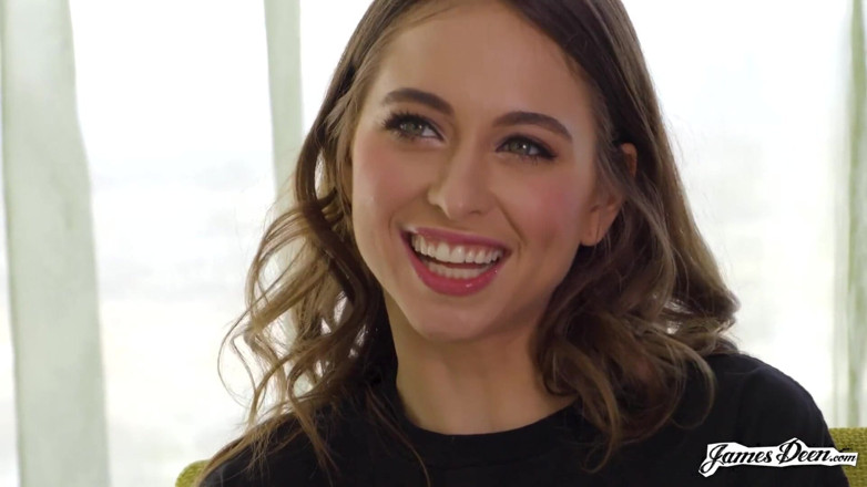 James Deen: Riley Reid marvelous pleasured with pussy licking from James Deen