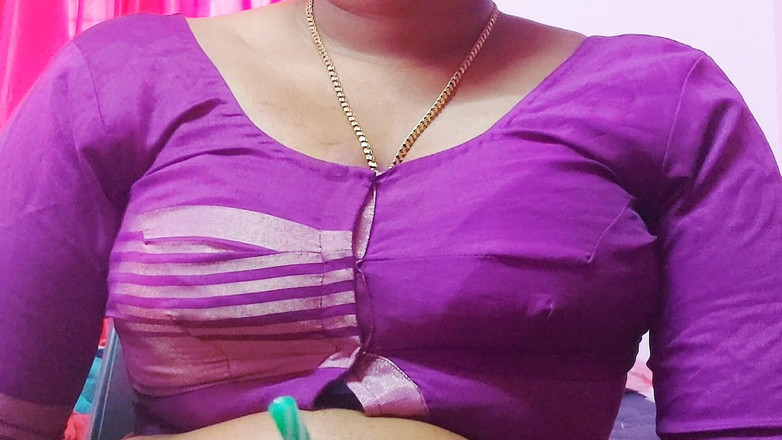 Desi Mohini: Zoya yenge desi kocasıyla odada seks yapıyor