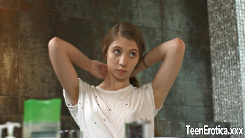 Teen Erotica XXX: Dit is een goed moment om te neuken