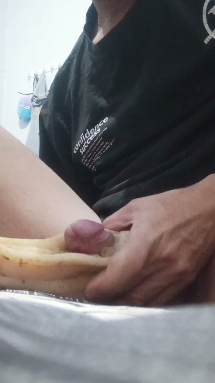 AdmHell: Jucării pentru pulă