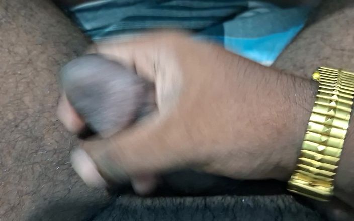 BlackGay: 俺は本当に俺のクソ尻のプラグが大好きだから、俺はヤルを見せているんだ