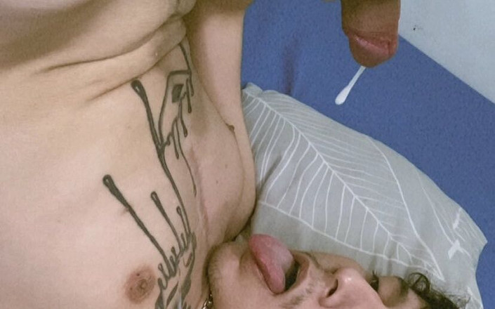 Teba: Jak myslíš, že mi chutná mléko?