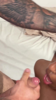 Interracial dp sexo a três com Ébano Babe Freaky Mariah e Brady Bud