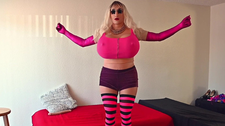 Juggsy: Sissy Disco Juggsy Whore