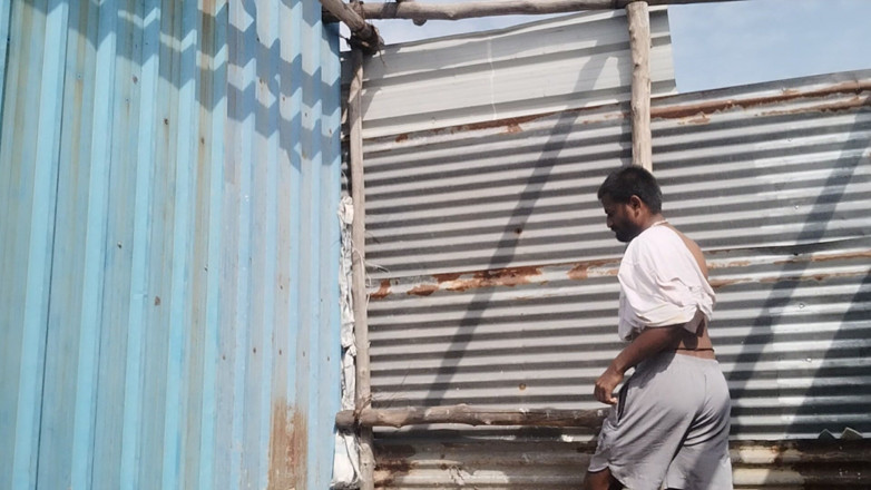 KUMBHA MANOJ KUMAR: Xhard Indian Gay Filmmaker Shoot Outdoor Video