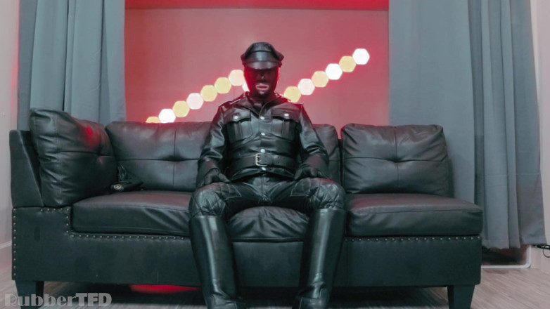 RubberTFD: Sembarangan pakai leather