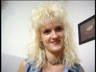 POV Orgasms: Blonde german MILF in solo act