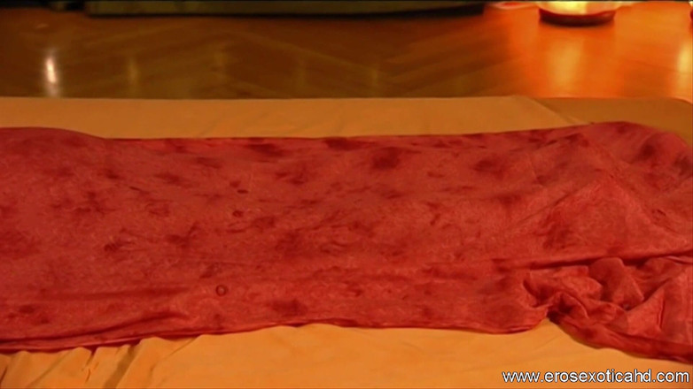 Eros Exotica: Eros Exotica HD: tantra-lesben-massage: p