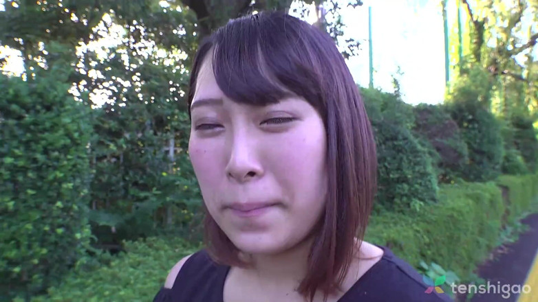 Tenshigao: Rico Tachibana Is a Lonely 20 Year Old Looking for Love