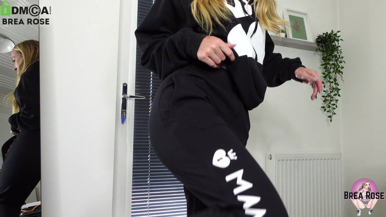 Brea Rose: Mv Crown y Merch desboxing 2022