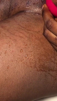 I Love and This Squirting Pussy