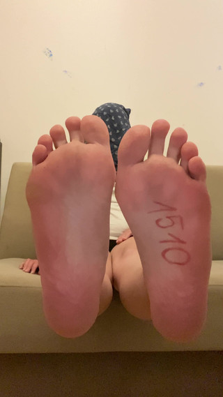 NicoleRay: Show Feet