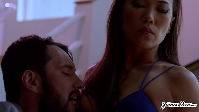 James Deen: Kalina Ryu loves deepthroat and a facial cumshot