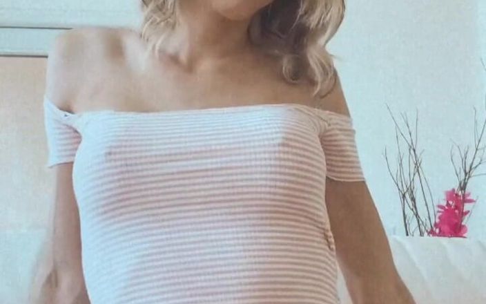 Tia Tizzianni Productions: Sperma glida ner mina trosor