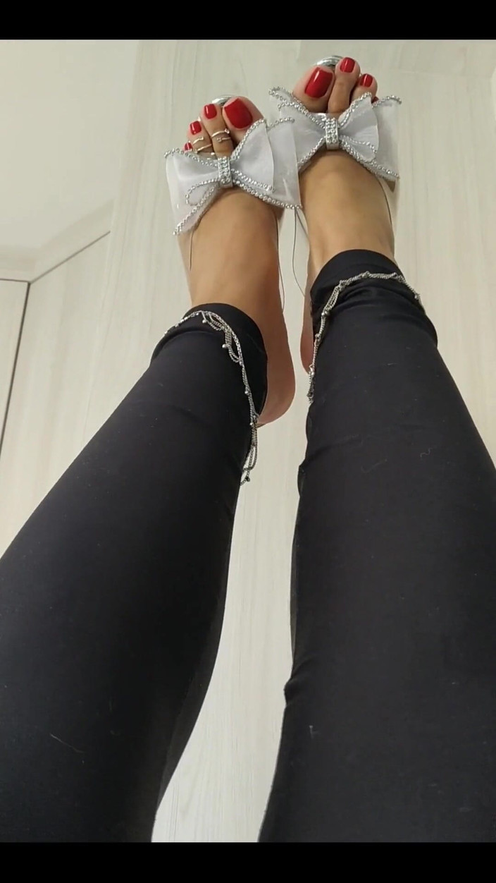 KiffaFeet: E la versione lunga si possono vedere tutti i Moviments