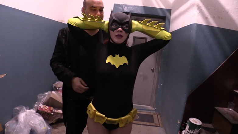 Evangelines Fetish: Batgirl manipulováno