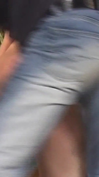 Agata, Spread Your Legs!