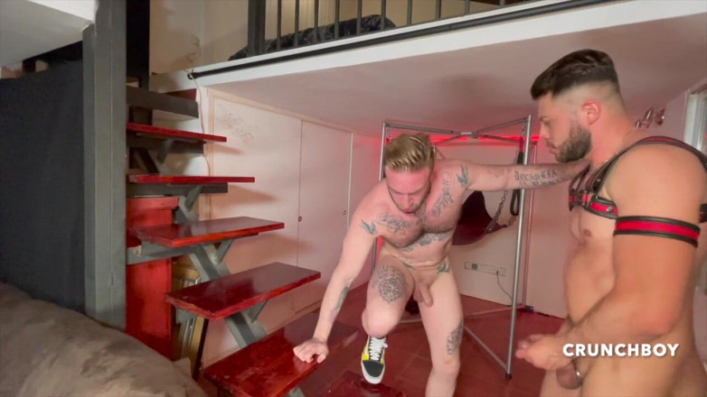 CREAMPIE BOYS FROM MADRID: De pornoster Amnuel Scalco rauw gebruikt door hetero dominante jongen