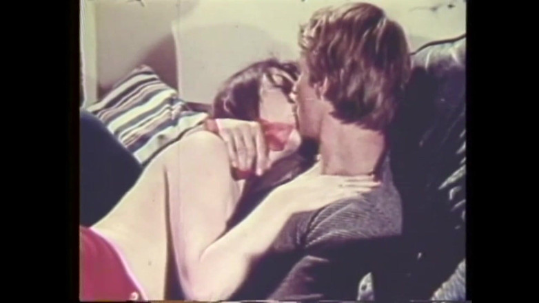 Vintage Megastore Full hd: Rick Cassidy jí vagínu