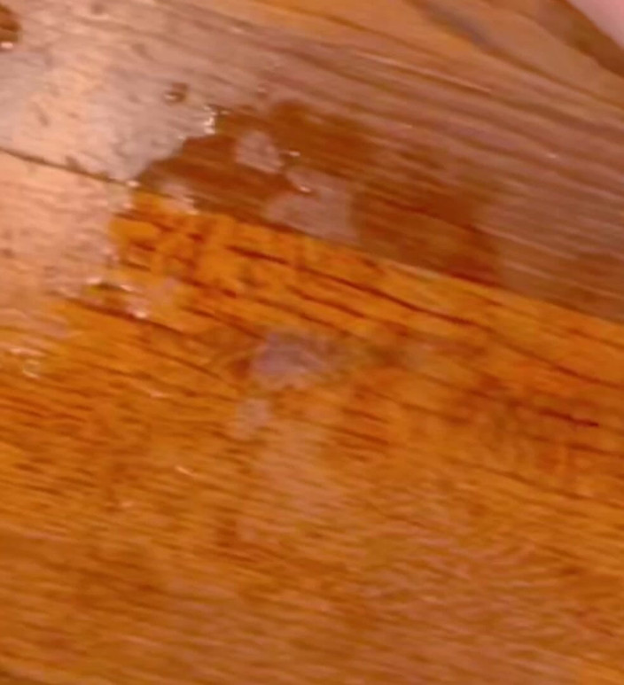 Dirtysecret studio: La ragazza in abito da cameriera squirta quattro volte