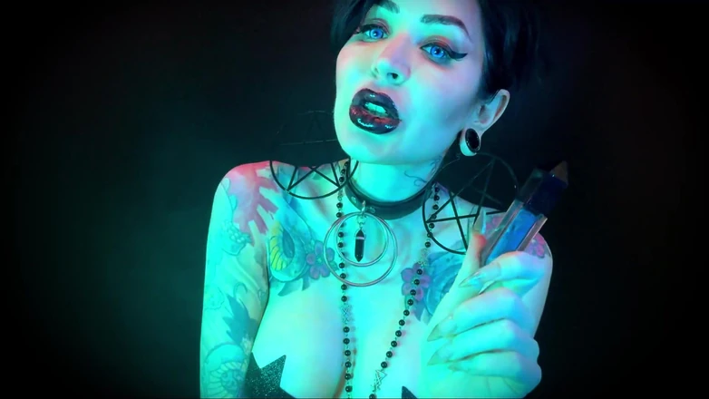 Baal Eldritch: Hallows Eve Gothic Lips - Halloween, Black Lips, Goth, POV, Kisses,...