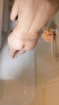 Vado a Farmi Una Doccia Nel Video Della Doccia