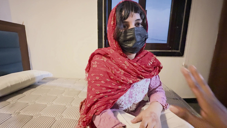 wildDesipair: Une femme de ménage desi et son propriétaire baisent