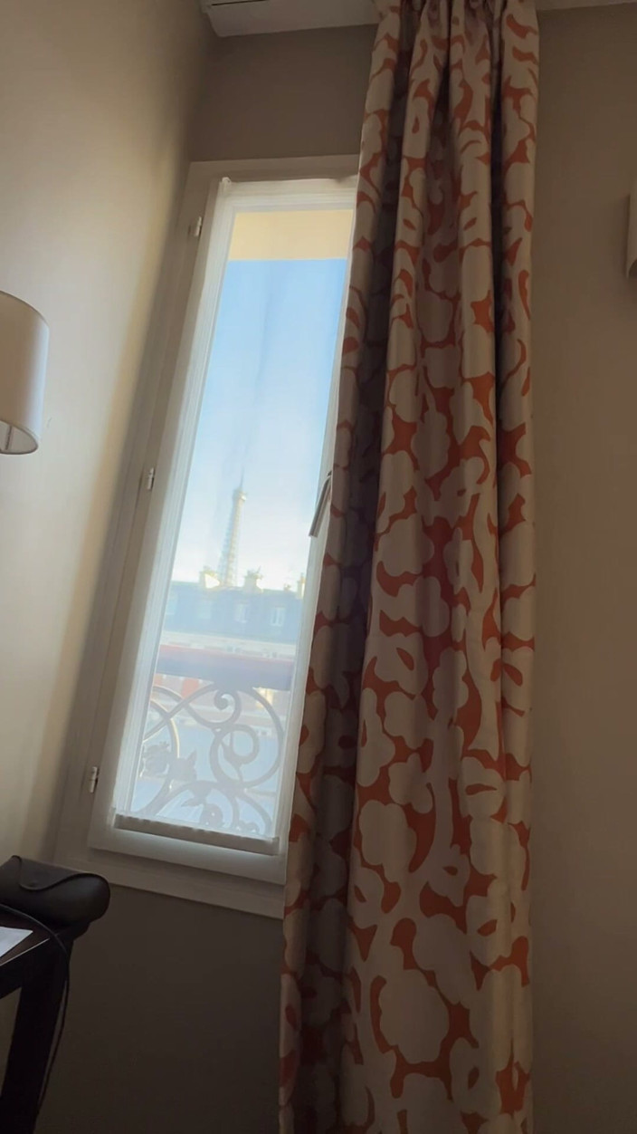 MyPrejacBoyfriend: Cum Swallow Blowjob with an Eiffel Tower View