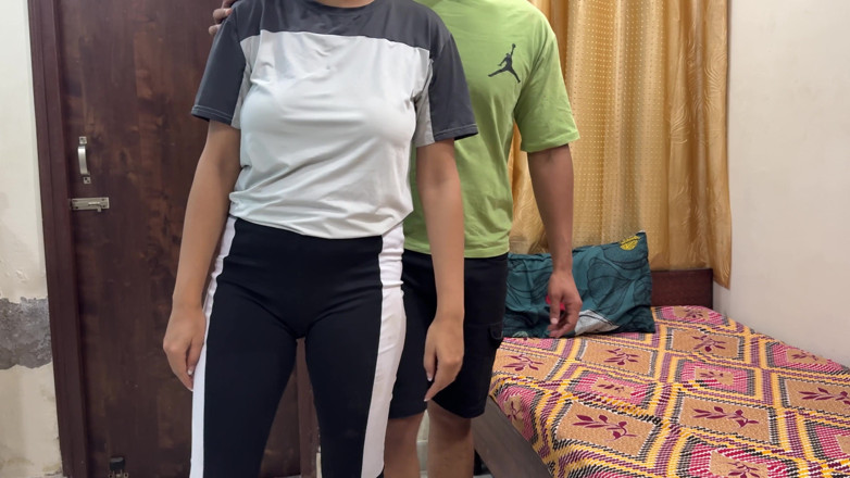 Hornycouple149: sauteli bahan jim ke lie der se aaee. vaarm-ap ke...